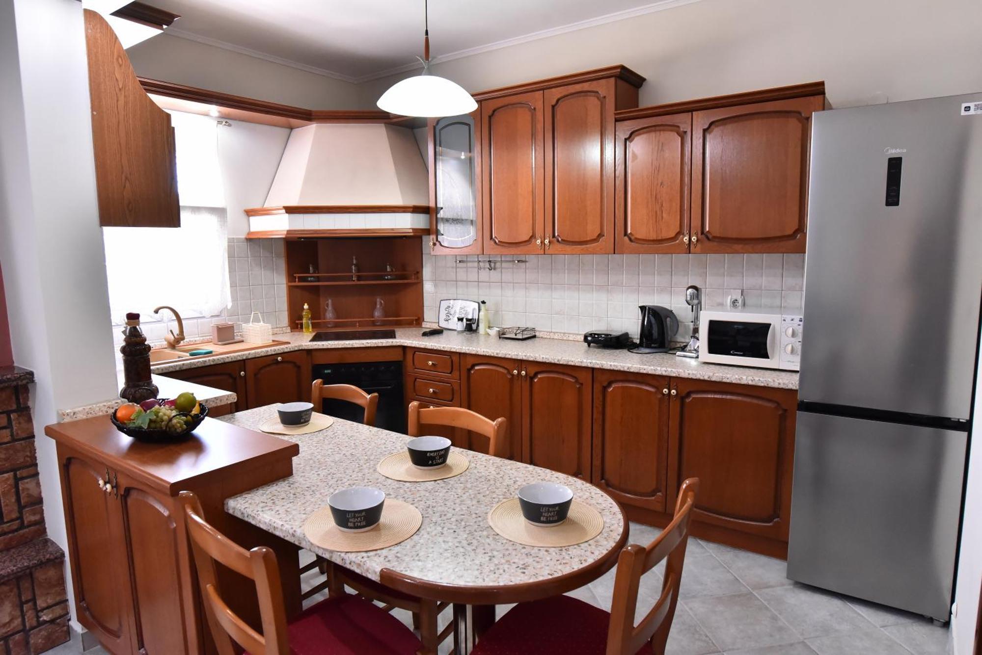Elia Apartments Кавала Екстериор снимка
